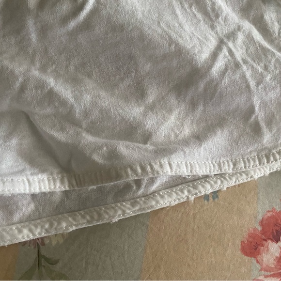 NEW J.crew White Linen with drawstrings shorts Size Medium/not see thru - Picture 3 of 5